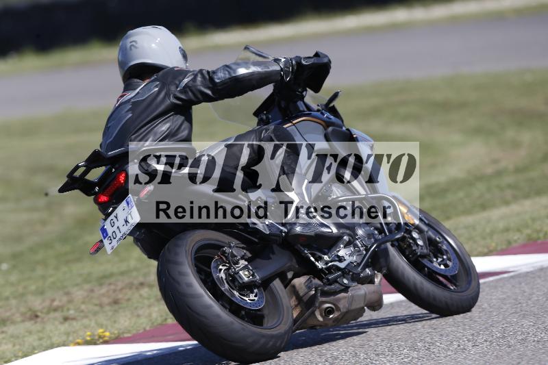 Archiv-2025/49 26.08.2025 Cornu Master School ADR/blau-bleu/45